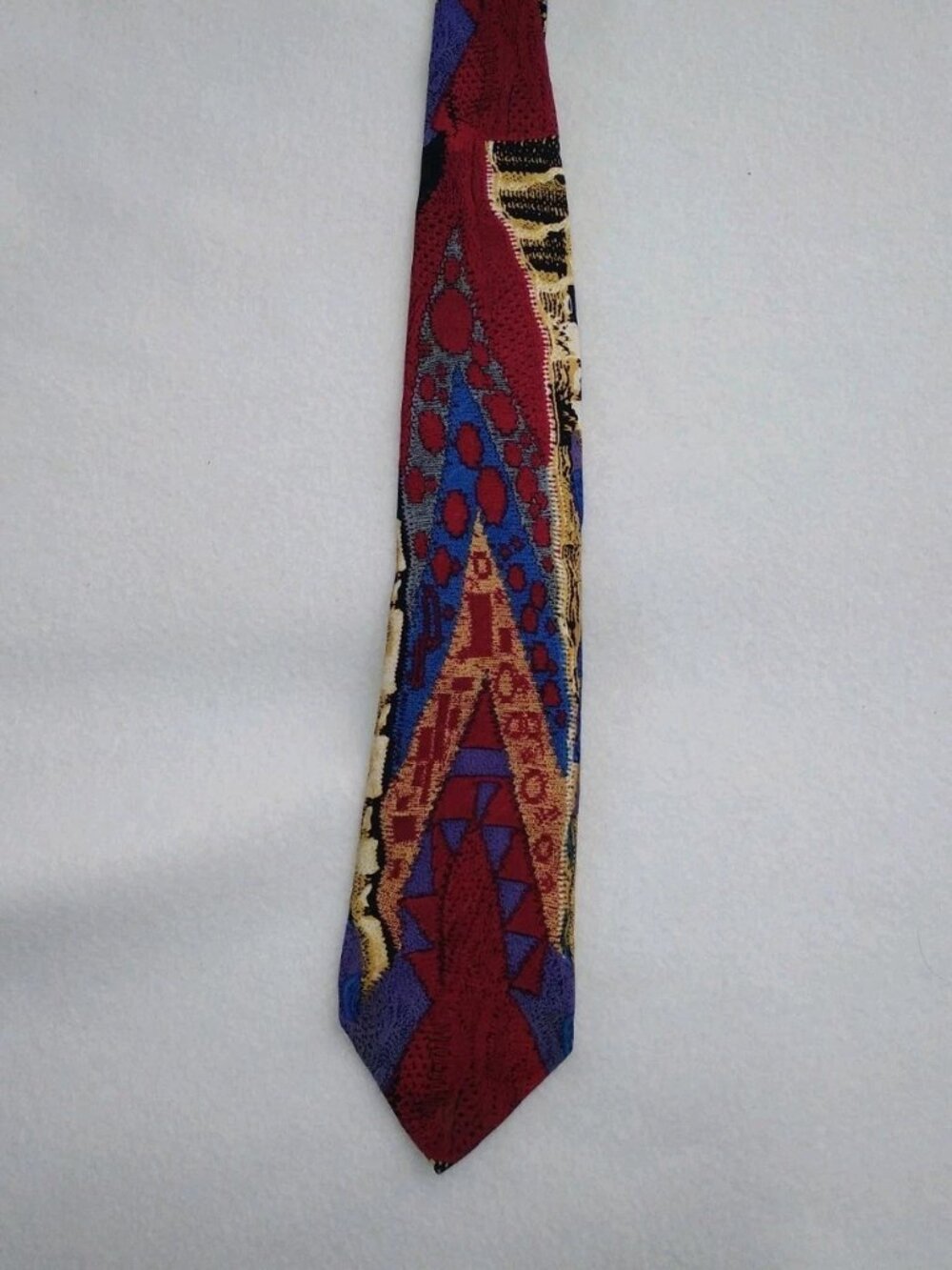 Vintage Coogi Australia Bright Vibrant Multicolor Neck Tie 100% Silk Made USA